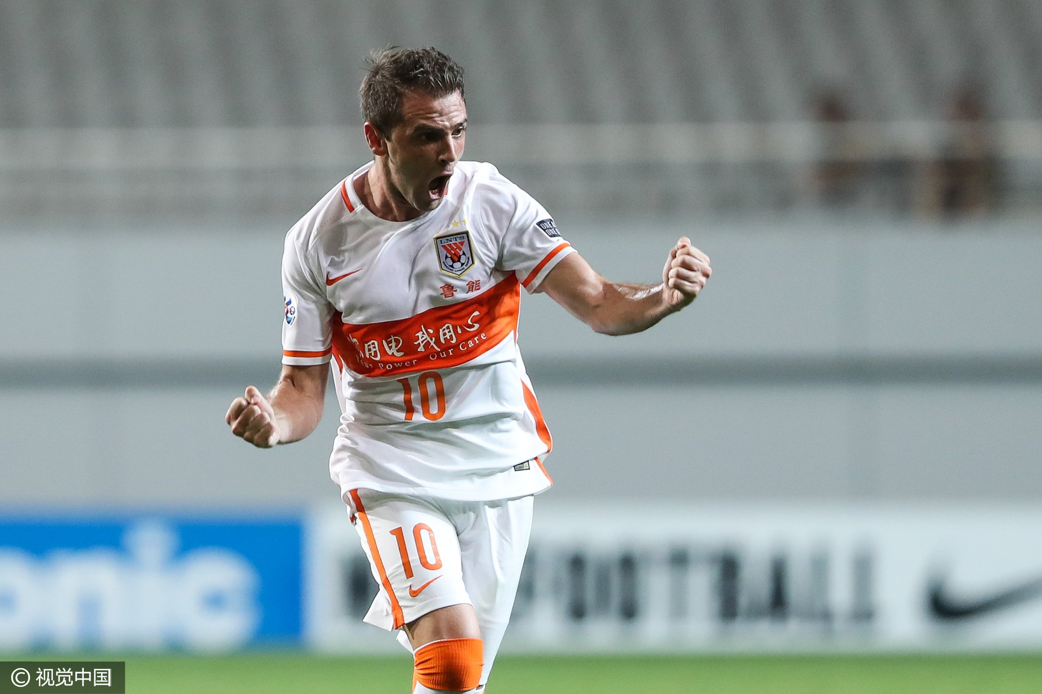 奇异果体育- 赛后体能课后，费内巴切主帅复盘备战亚冠，态度坚定，心理建设被强调