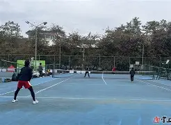 QYG-包含友谊赛巅峰对决！徽州烈马队失利三湘风暴队，网球赛场再起波澜；赛季拐点或已出现的词条