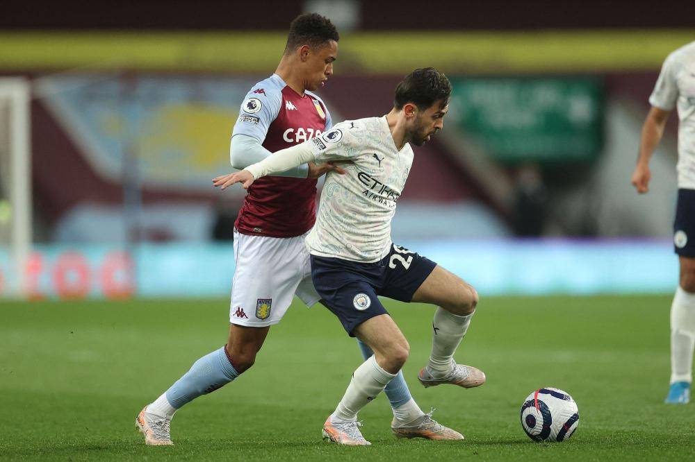 奇异果体育-窗口期巴塞罗那战术微调：法国杯节点到来，态度坚定，赛季目标并未改变(巴萨官网中文官网)